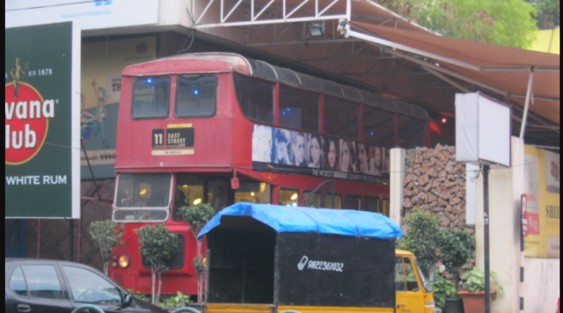 Pune Food - 11 East Street Cafe, a popular double-decker bus cafe in Pune